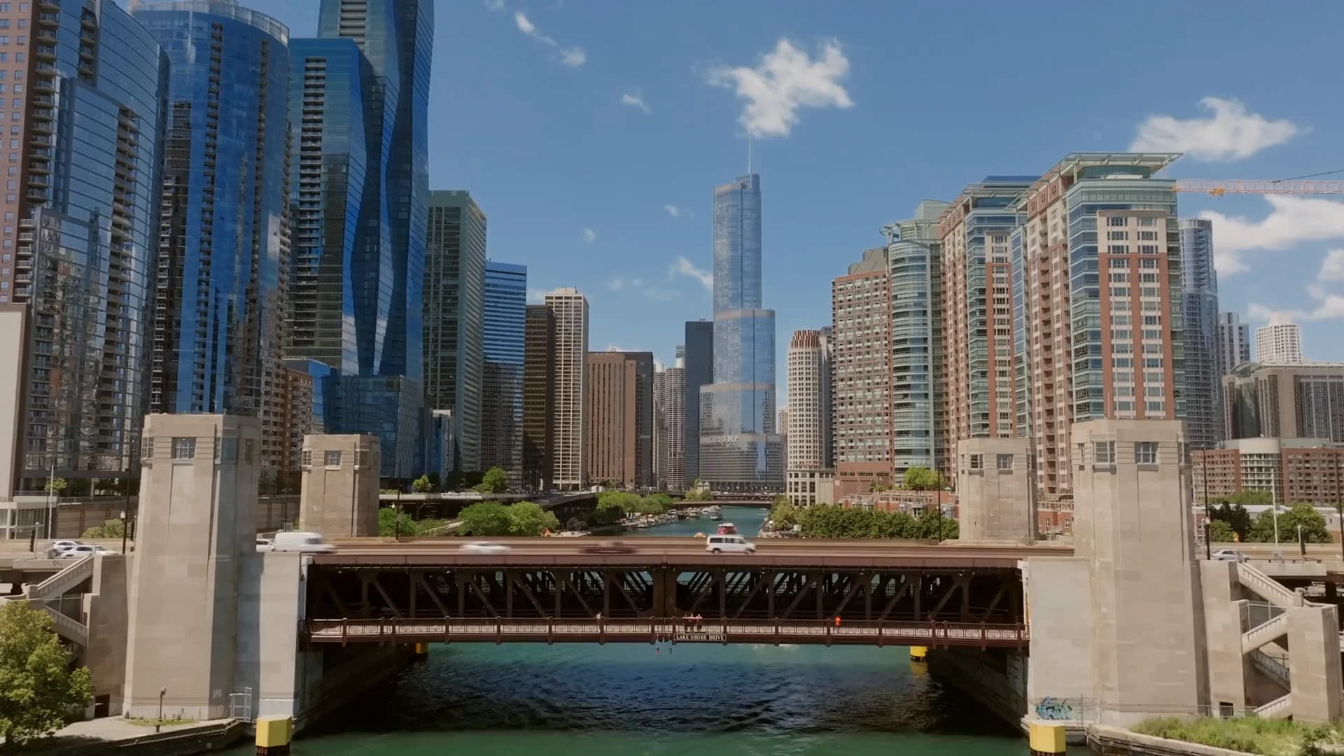 Chicago River and skyline